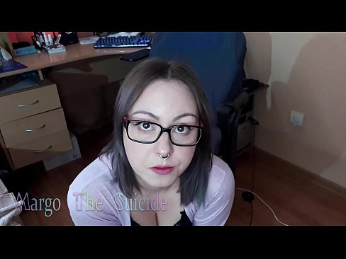 ❤️ Секси девојка со наочари длабоко го цица дилдото на камерата ☑ Дурли на mk.analizatorkrovi.ru